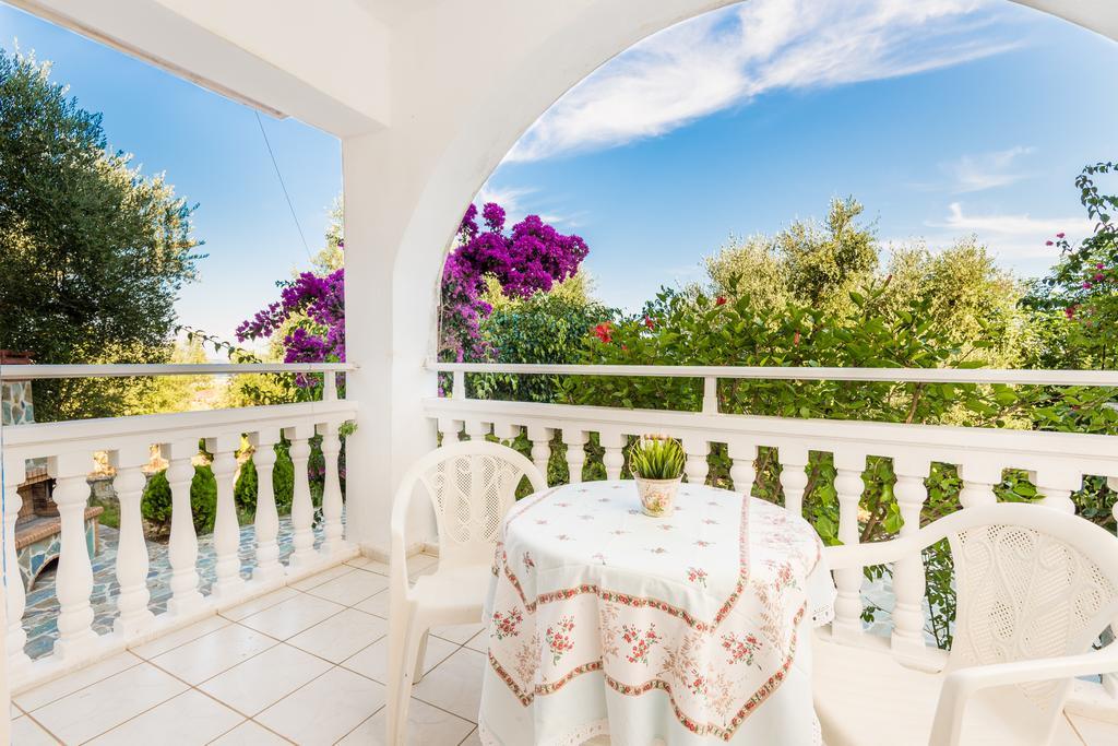 Tassos & Marios Apartments I Laganas Chambre photo